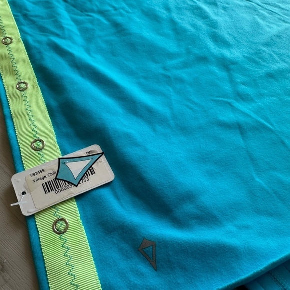 Rare / Discontinued Ivivva Vinyasa Wrap Scarf - Picture 5 of 6